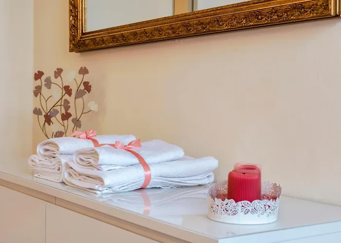 Portelle Da Barbara - Private Parking & Bike Storage Apartment Iseo